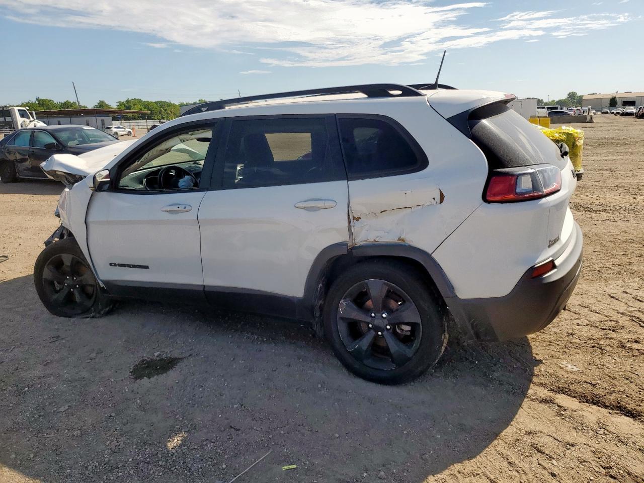 2019 Jeep Cherokee Latitude Plus - Фото 2