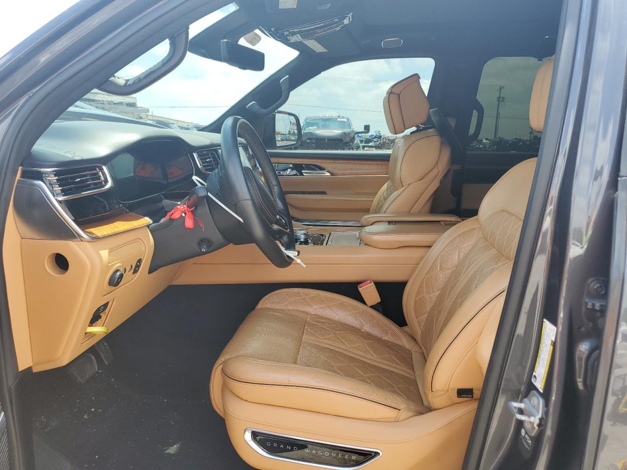 2022 Jeep Grand Wagoneer Series Iii - Image 7