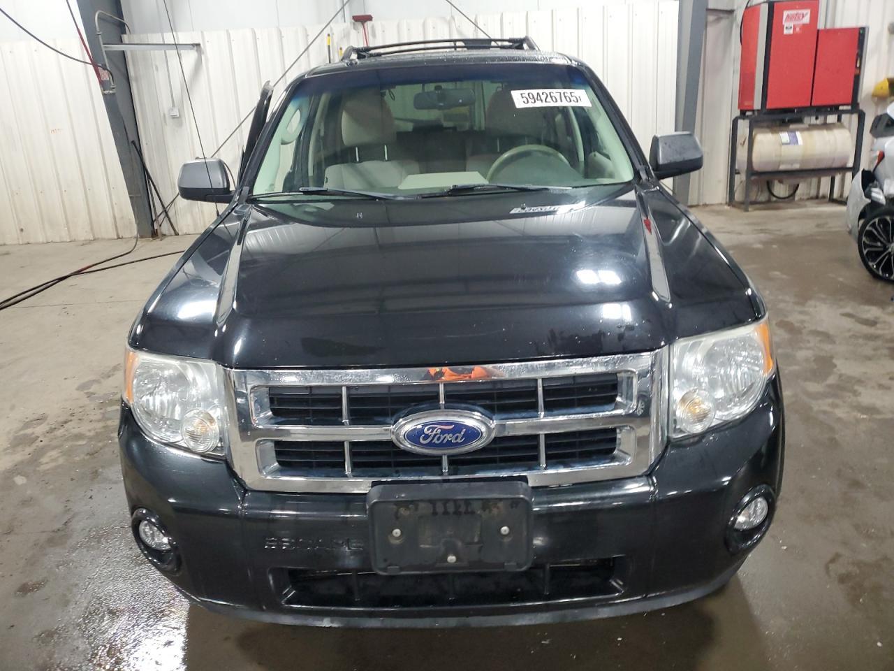 2011 Ford Escape Xlt - Image 5