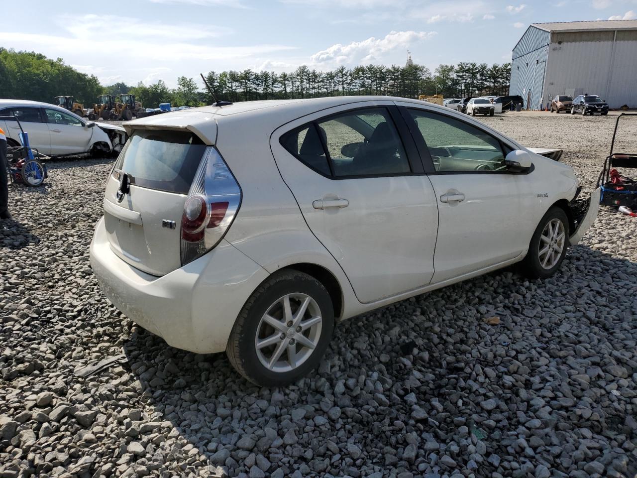 2014 Toyota Prius C - Фото 3