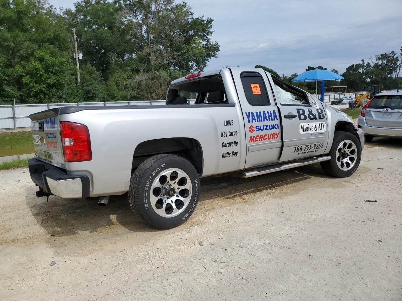 2011 Chevrolet Silverado C1500 Ls - Image 3