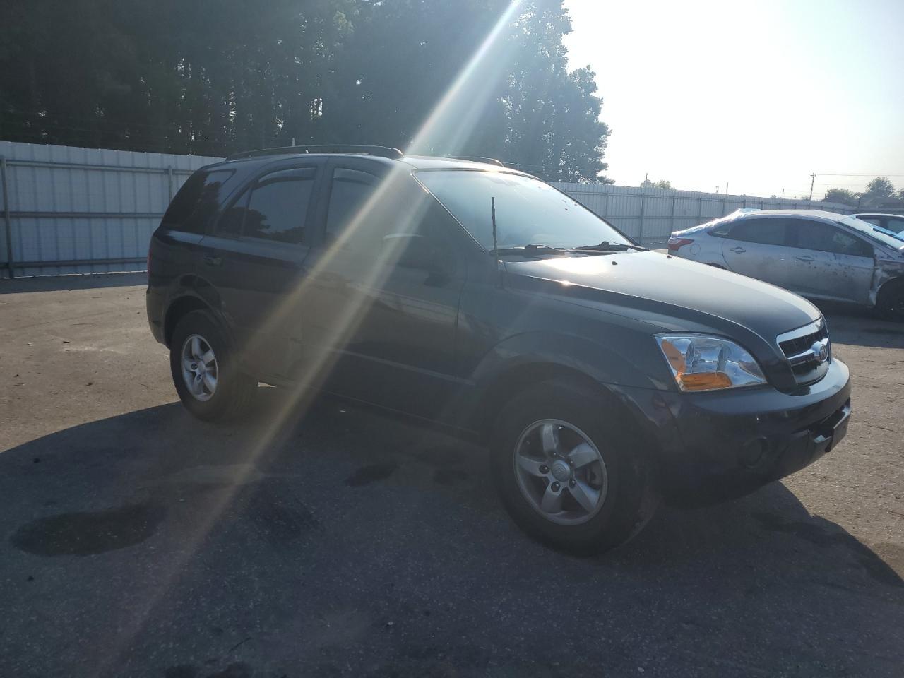 2009 Kia Sorento Lx - Image 4