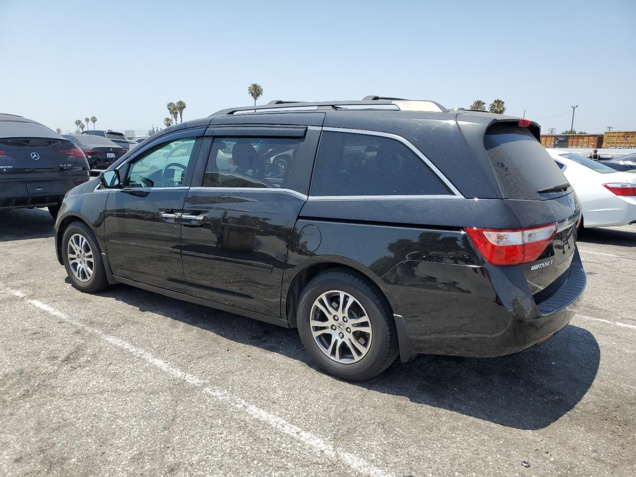 2011 Honda Odyssey Exl - Фото 2