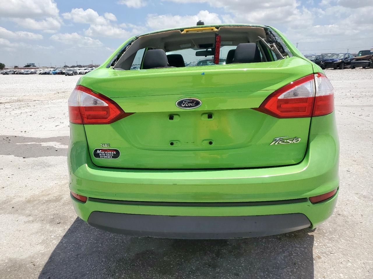 2014 Ford Fiesta Se - Фото 6