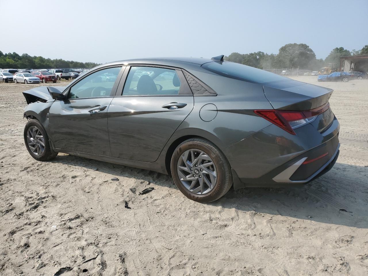 2024 Hyundai Elantra Sel - Фото 2