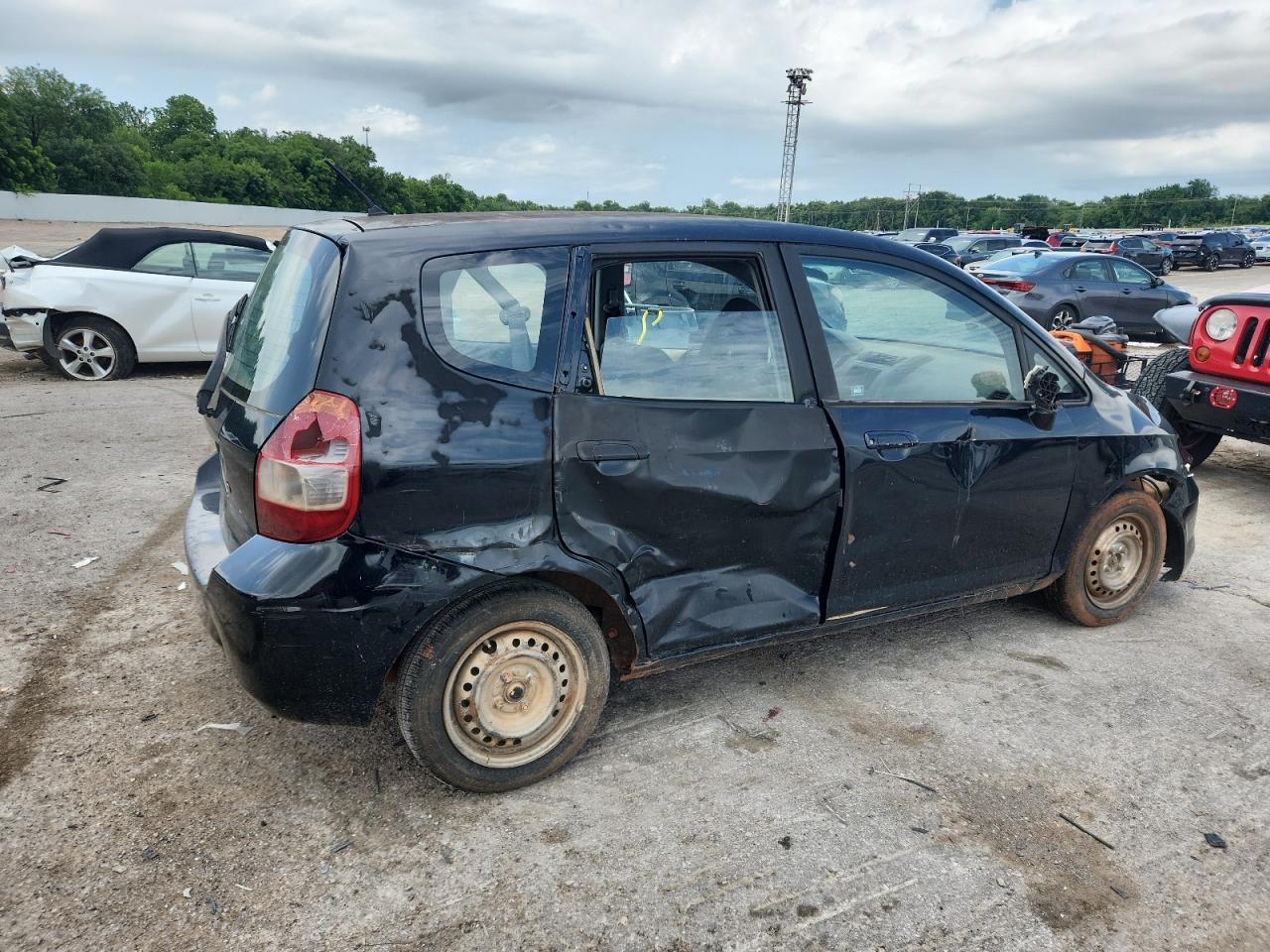 2008 Honda Fit - Image 3