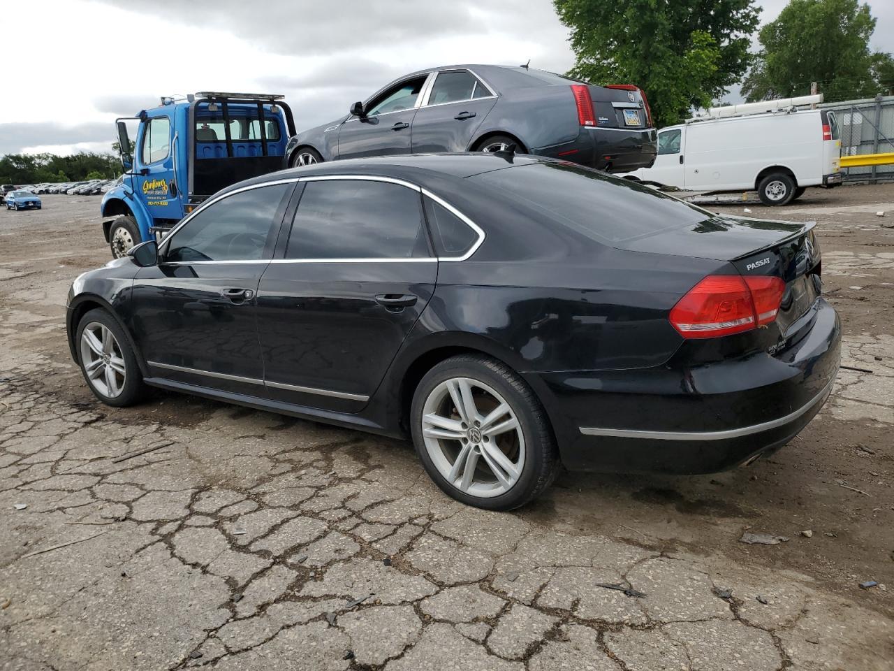 2012 Volkswagen Passat Sel - Фото 2