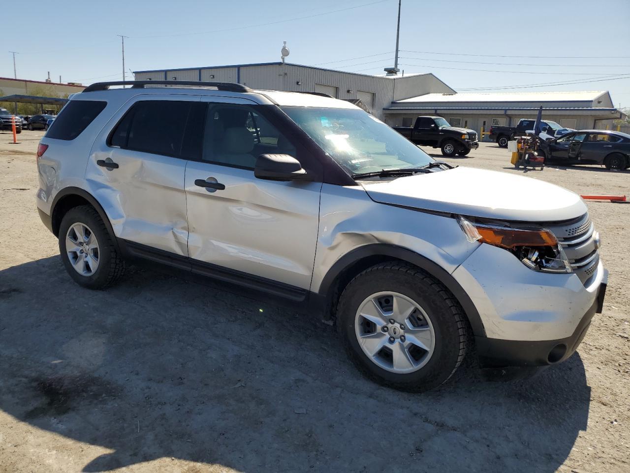 2013 Ford Explorer - Фото 4