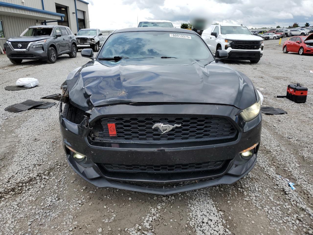 2015 Ford Mustang - Фото 5