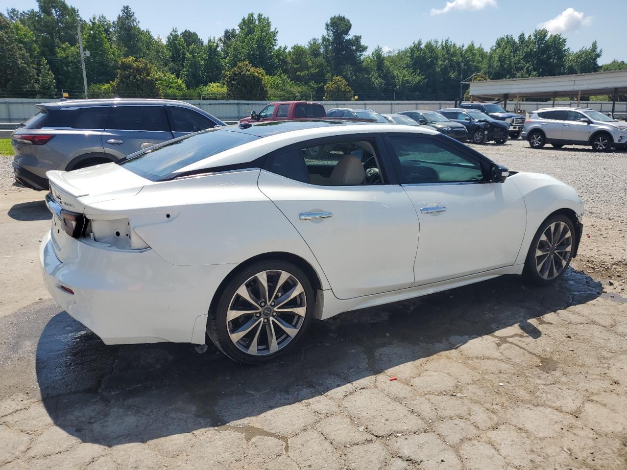 2023 Nissan Maxima Platinum - Фото 3