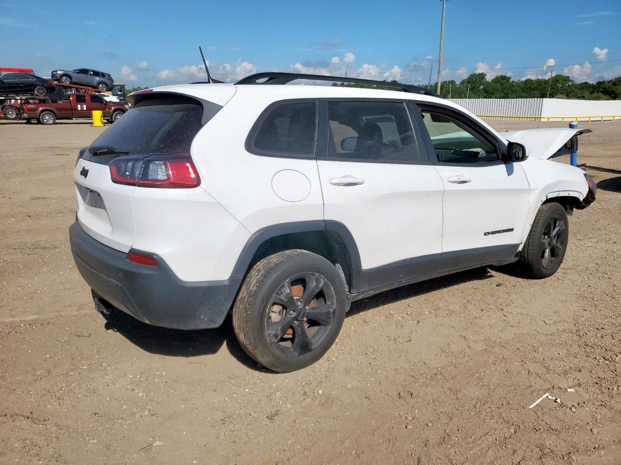 2019 Jeep Cherokee Latitude Plus - Фото 3
