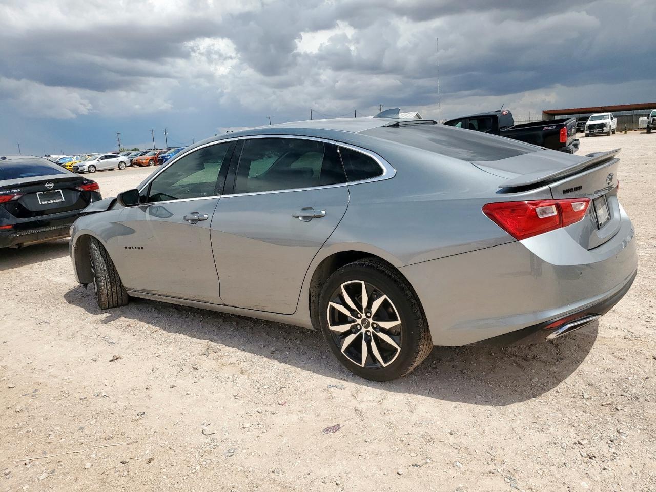 2024 Chevrolet Malibu Rs - Image 2