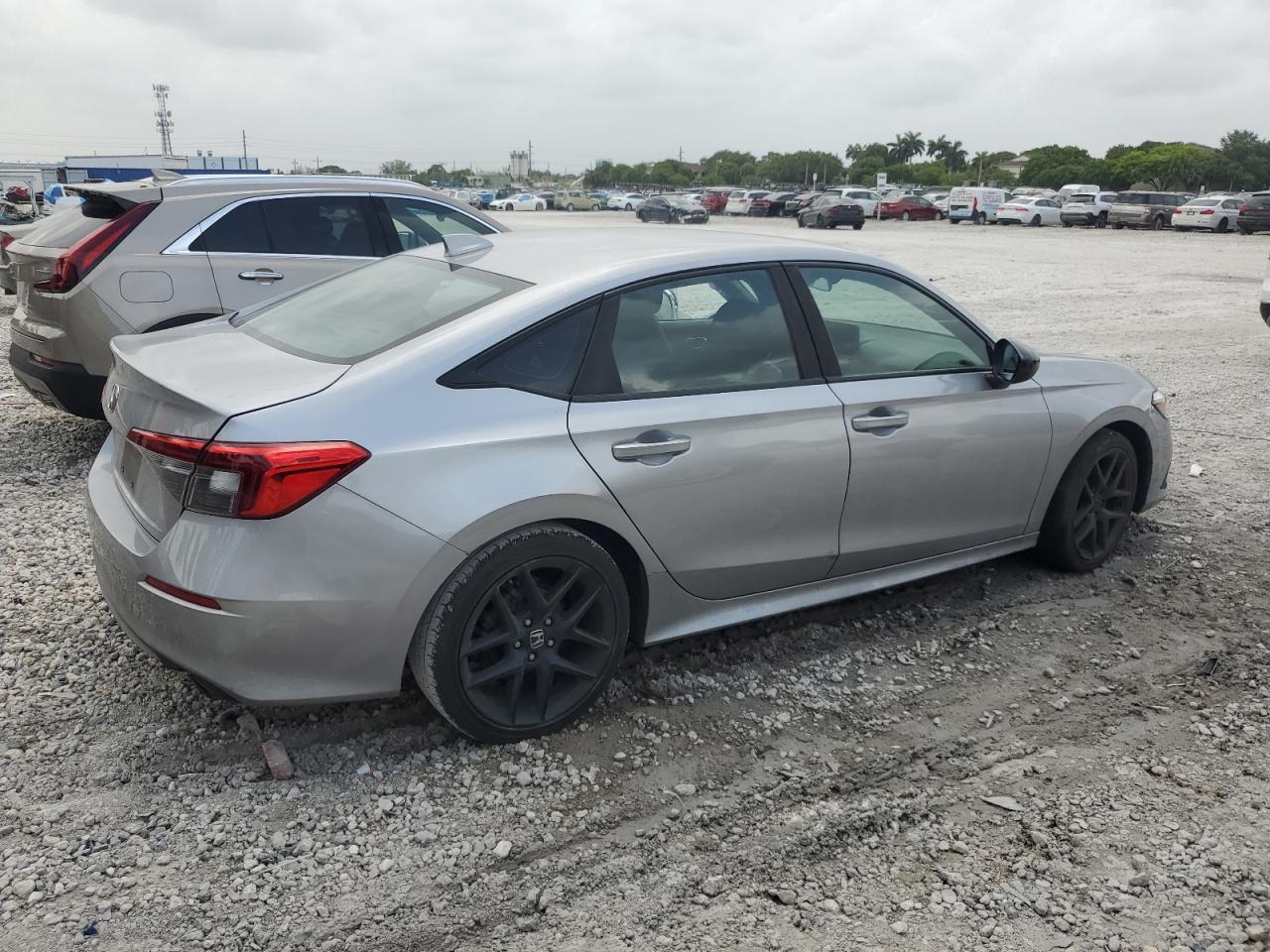 2022 Honda Civic Sport - Фото 3