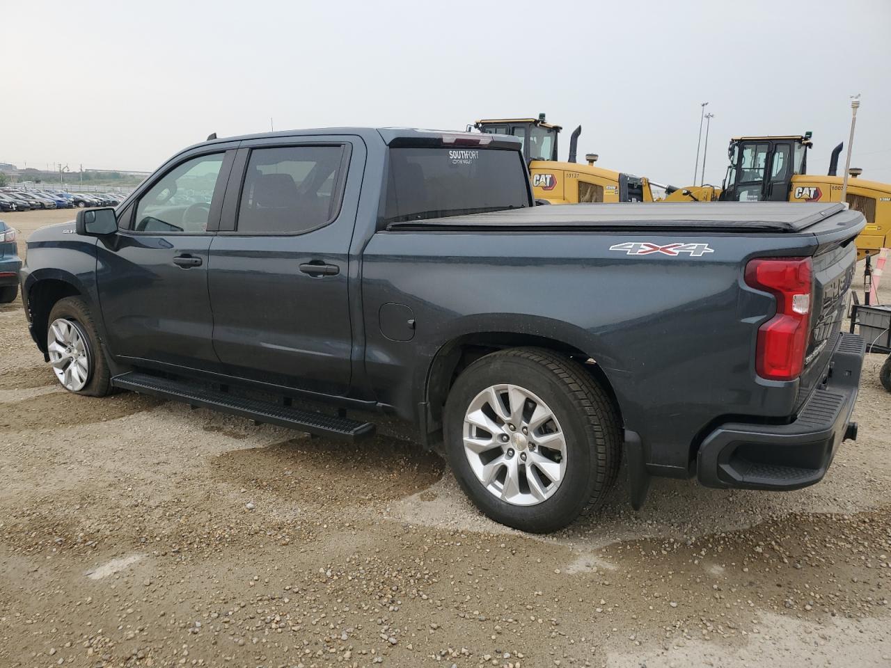 2019 Chevrolet Silverado K1500 Custom - Фото 2