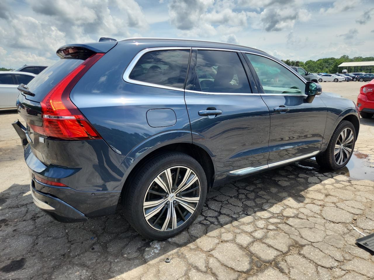 2022 Volvo Xc60 T8 Recharge Inscription - Фото 3