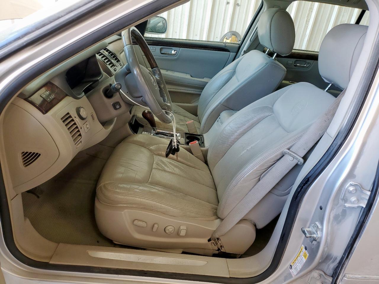 2011 Cadillac Dts Premium Collection - Image 7