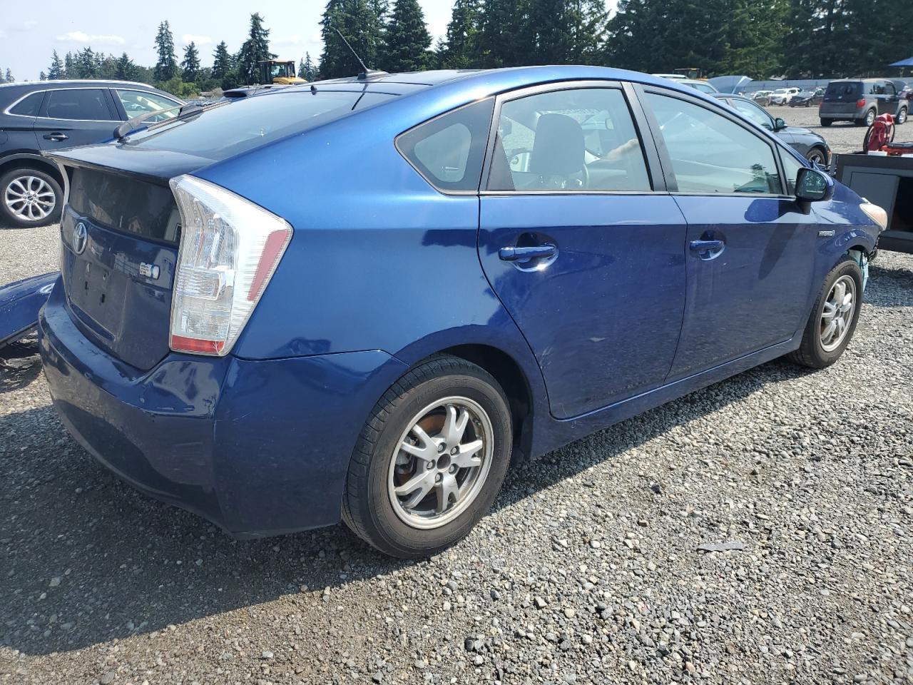 2010 Toyota Prius - Фото 3