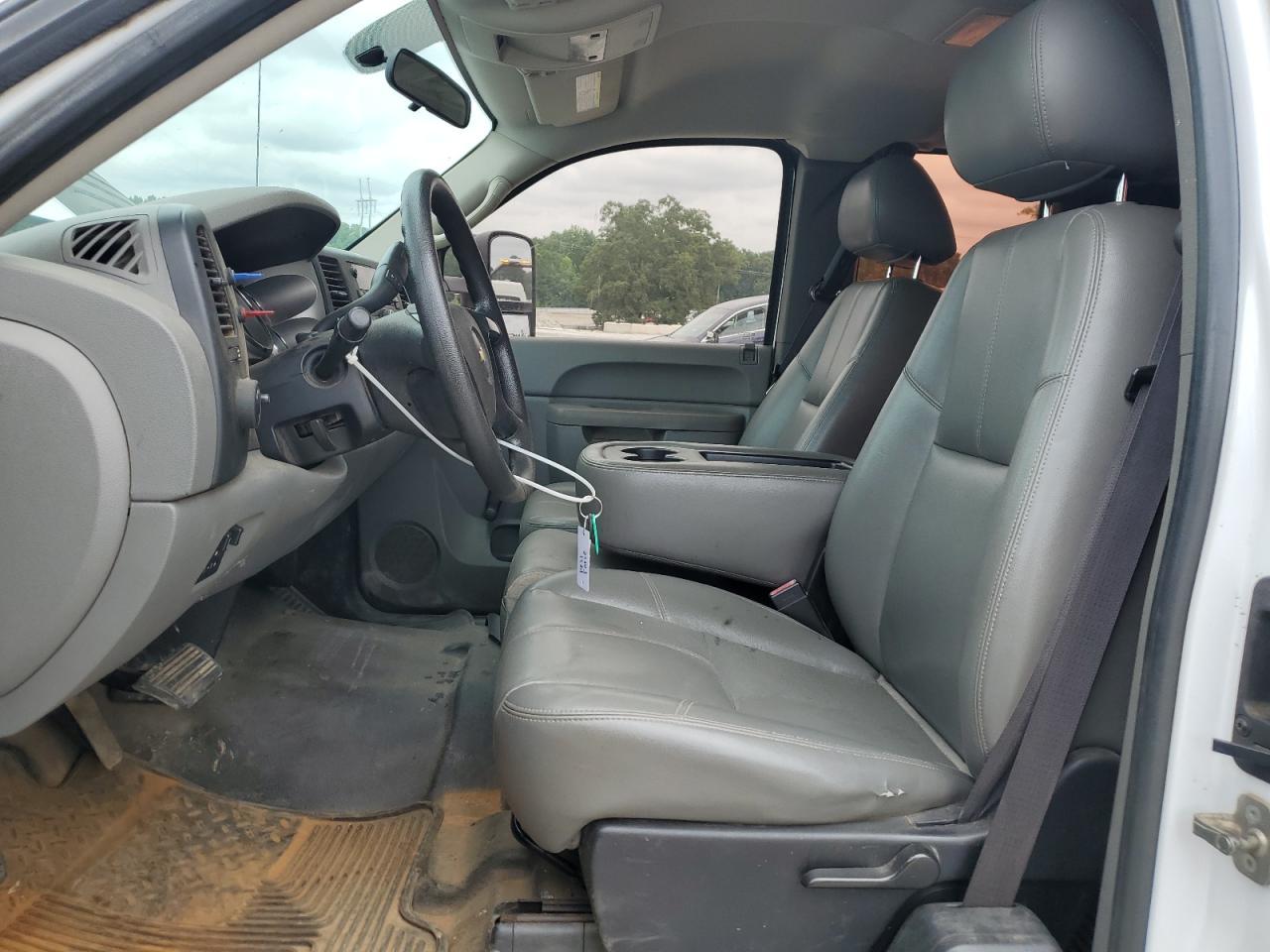 2012 Chevrolet Silverado C3500 - Фото 7