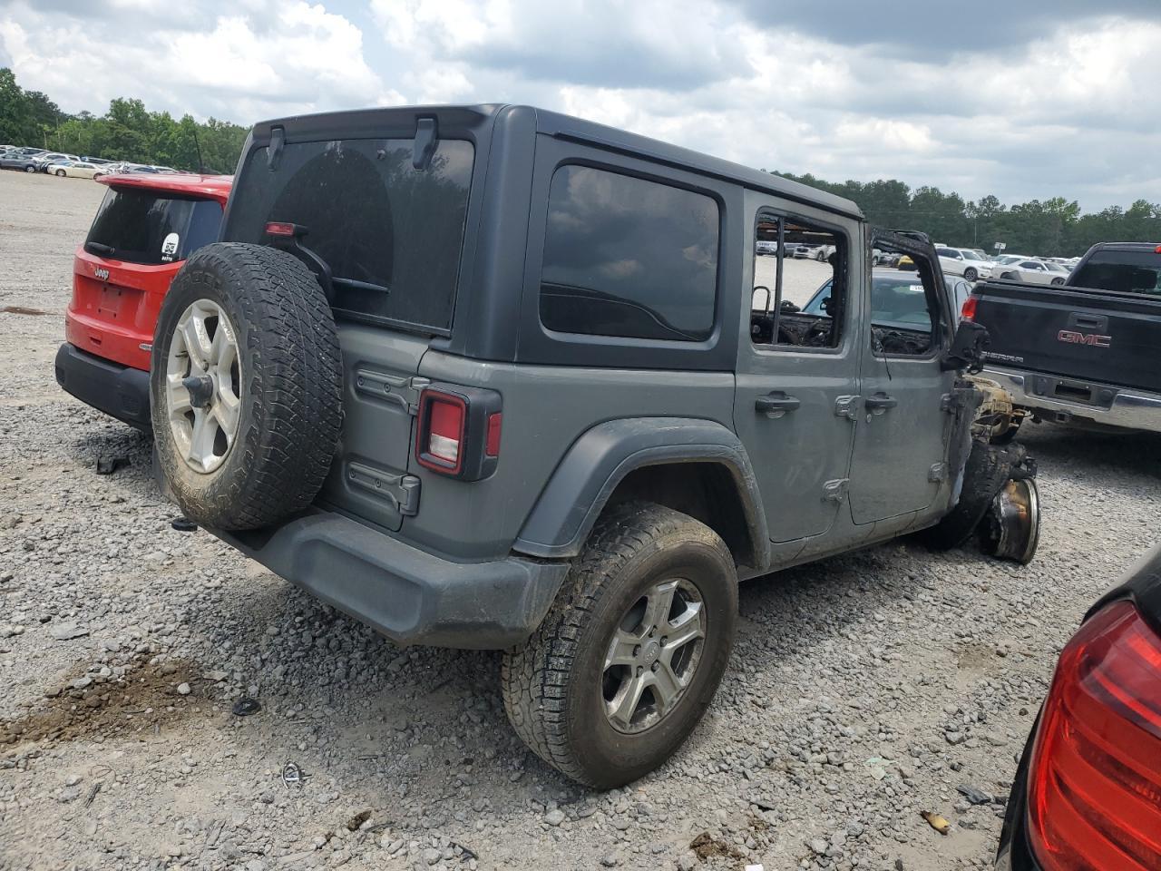 2021 Jeep Wrangler Unlimited Sport - Фото 3