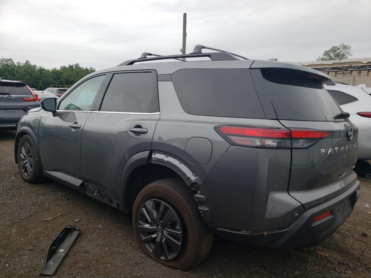 2022 Nissan Pathfinder Sv - Фото 2
