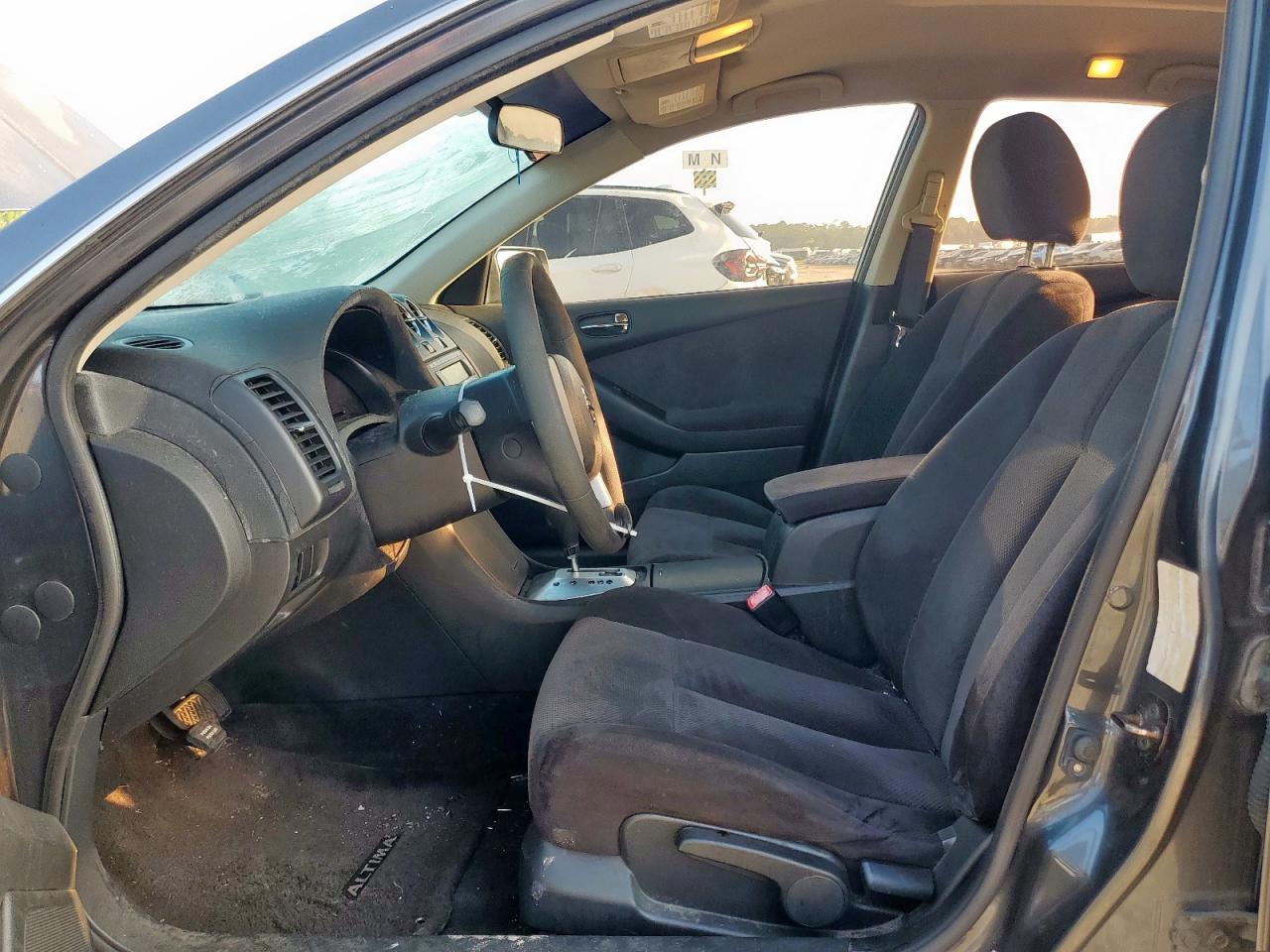 2009 Nissan Altima 2.5 - Image 7