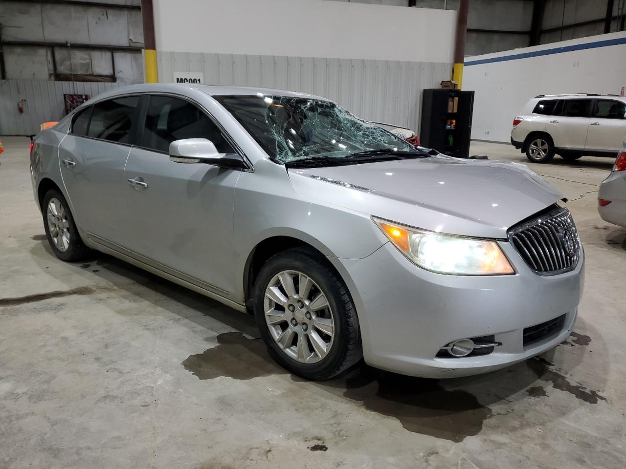 2013 Buick Lacrosse - Image 4