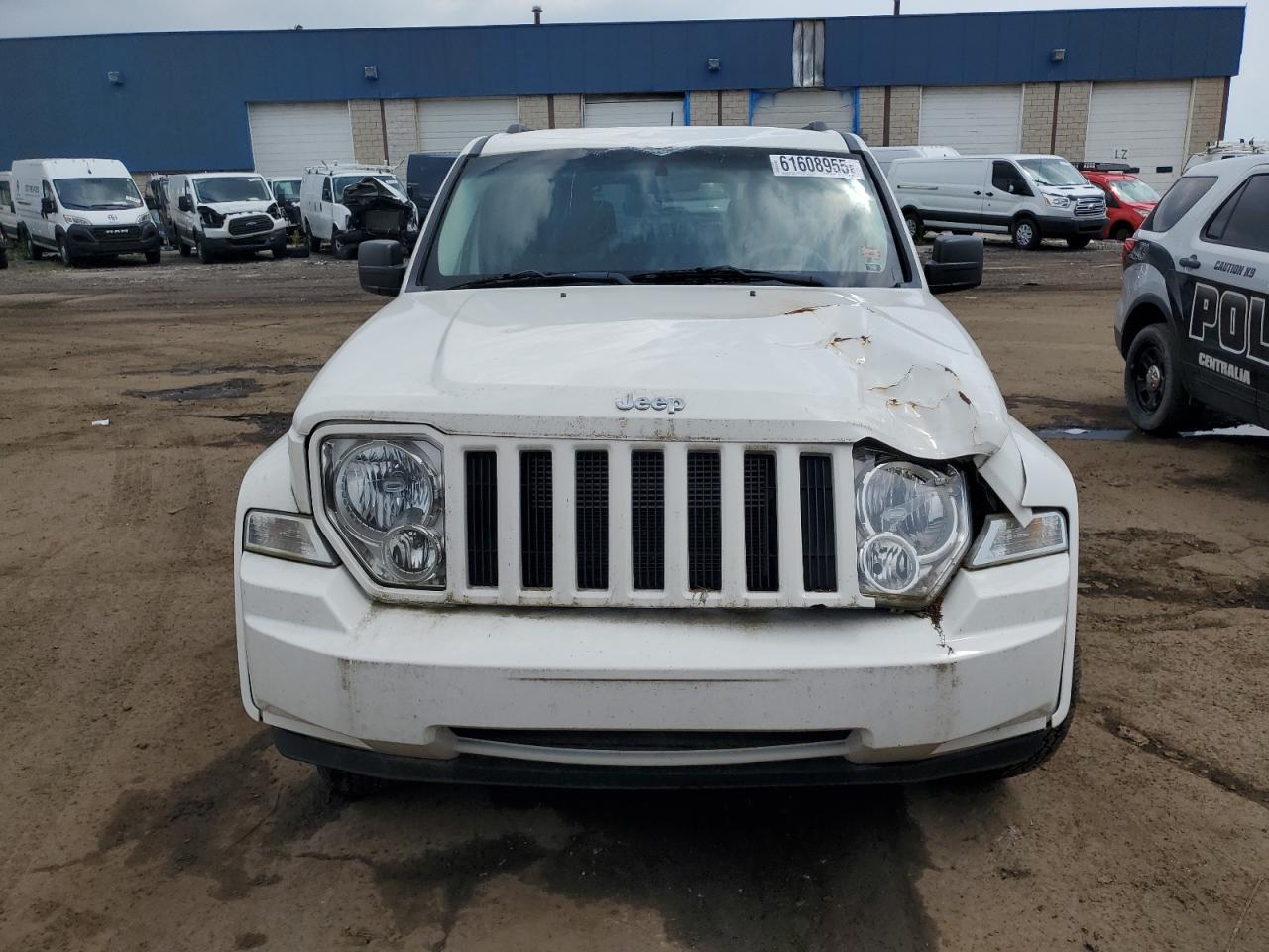 2009 Jeep Liberty Sport - Image 5