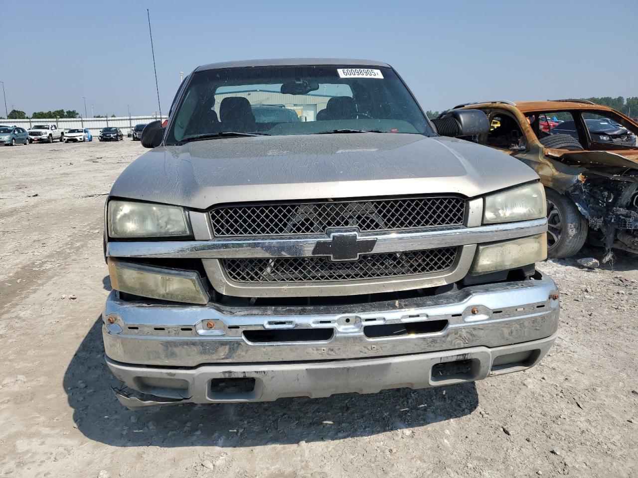 2003 Chevrolet Silverado C2500 Heavy Duty - Image 5