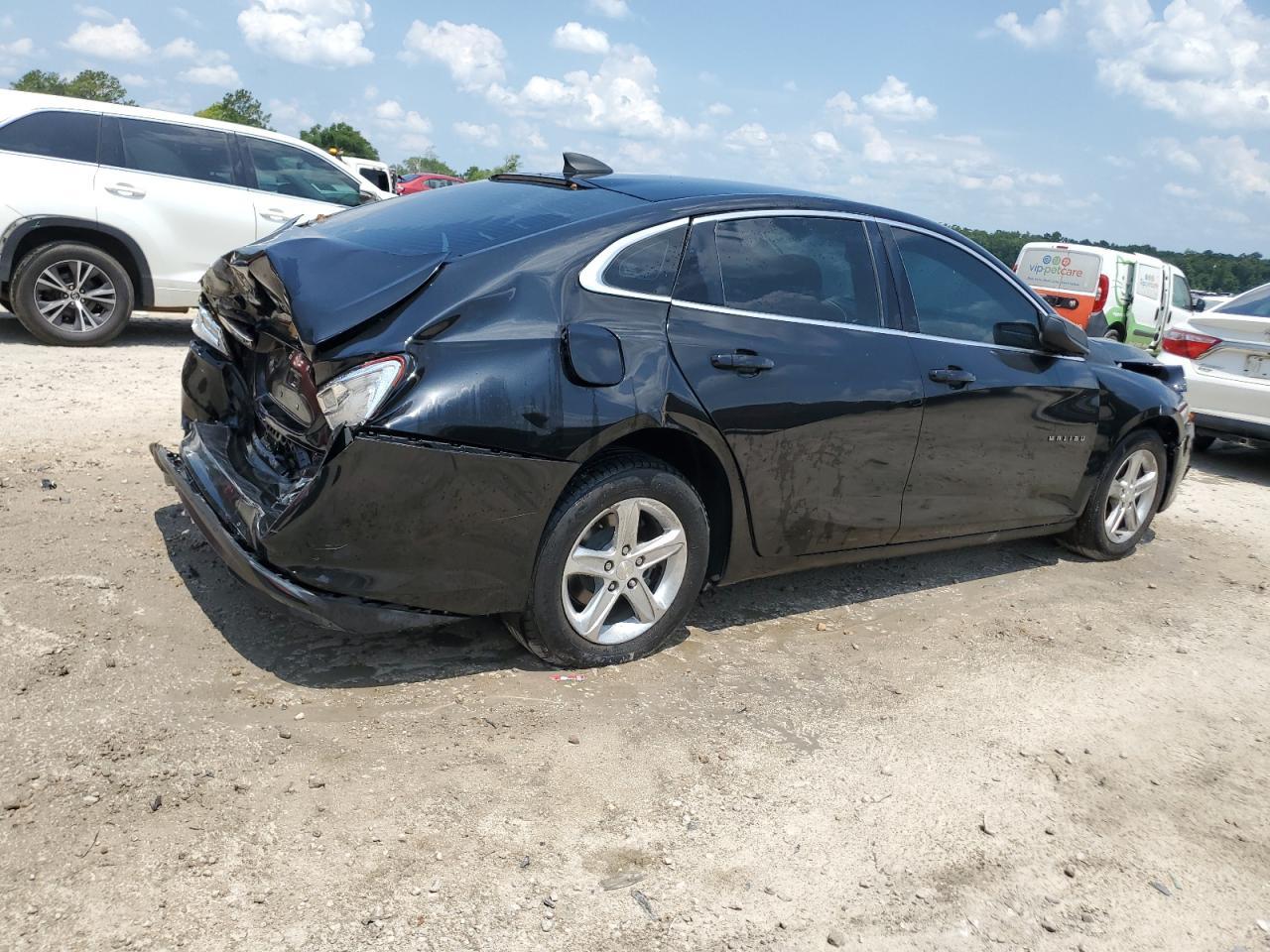 2019 Chevrolet Malibu Ls - Фото 3