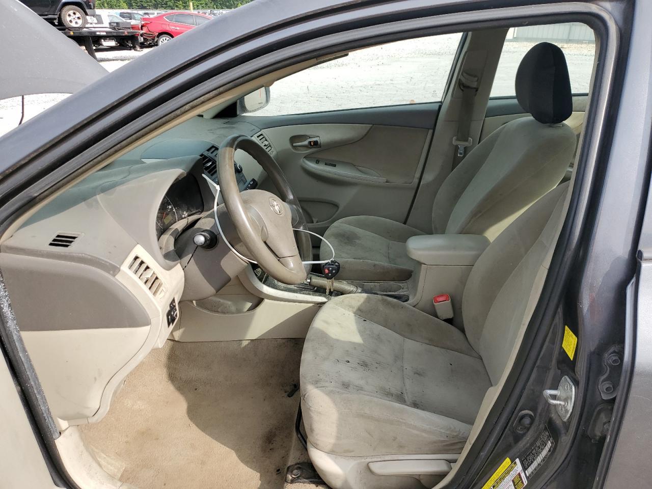 2010 Toyota Corolla Base - Фото 7