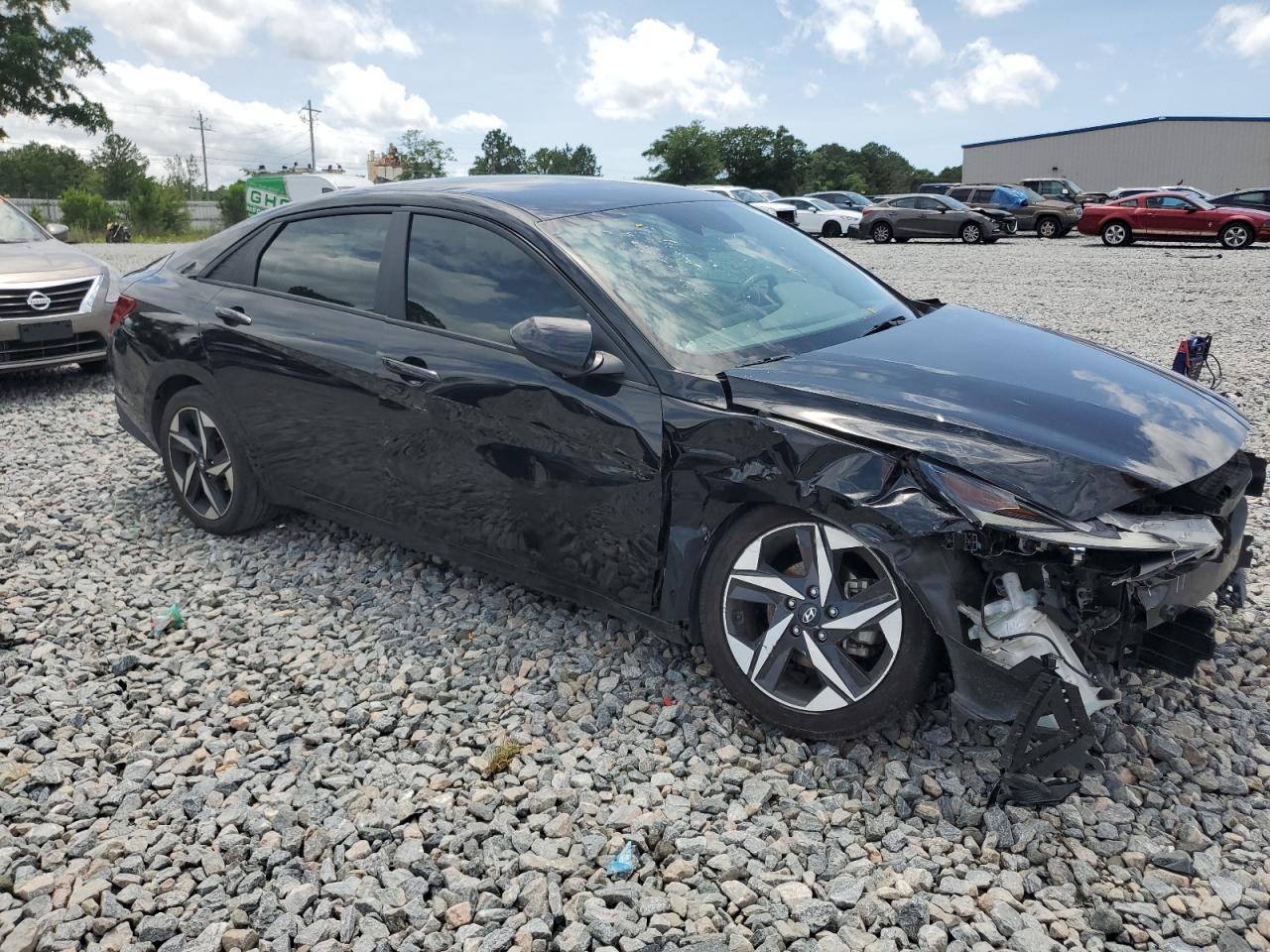 2023 Hyundai Elantra Sel - Фото 4