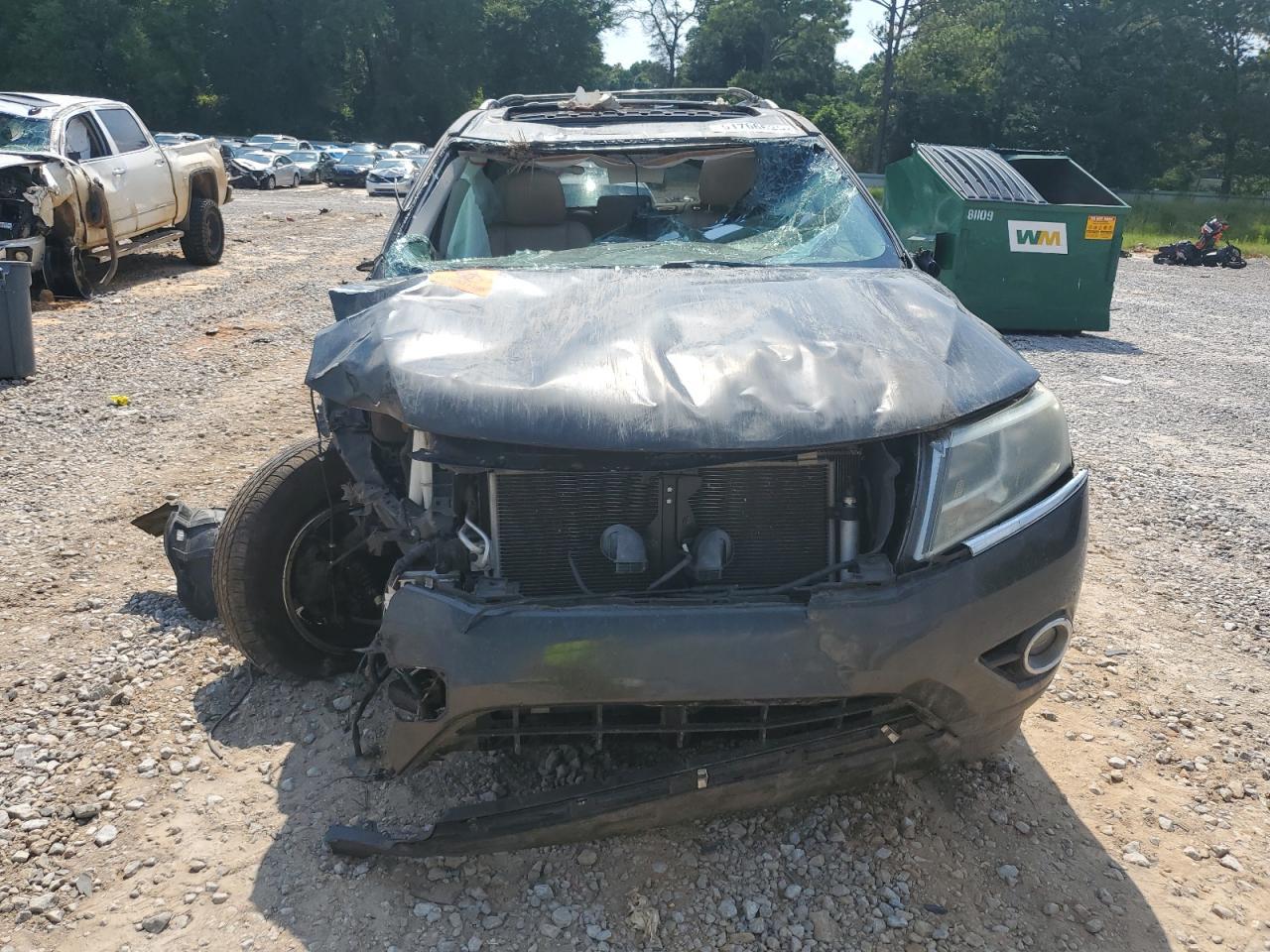 2015 Nissan Pathfinder S - Image 5