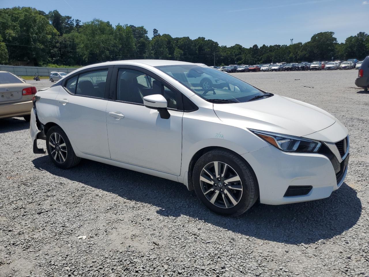2021 Nissan Versa Sv - Image 4