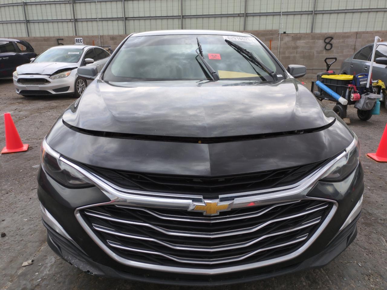 2019 Chev Malibu - Image 5