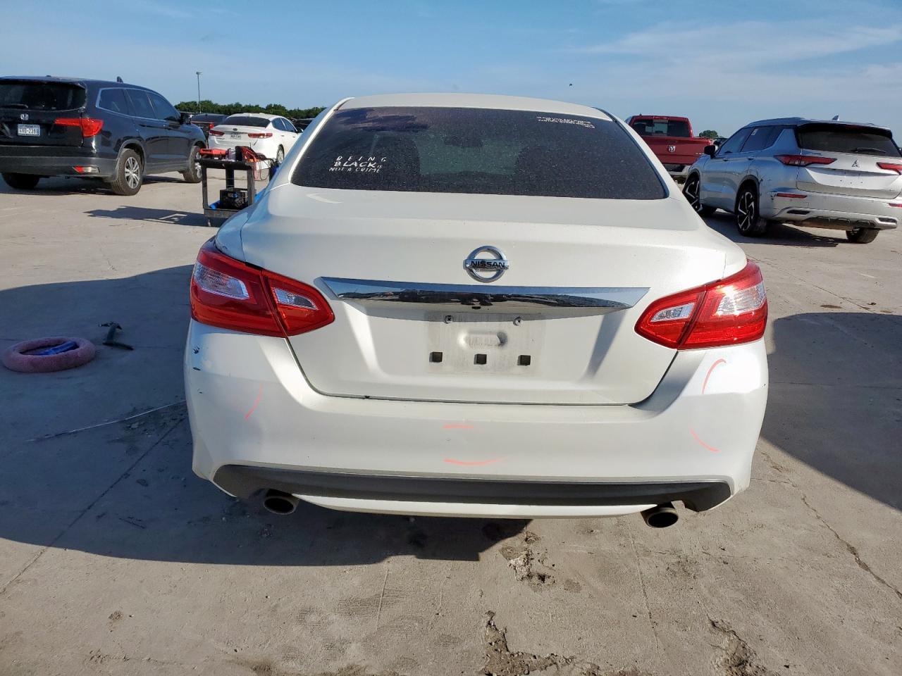 2017 Nissan Altima 2.5 - Image 6