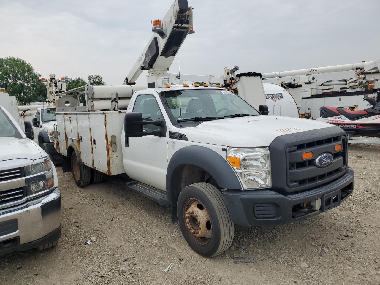 2015 Ford F450 Super Duty Service Truck - Image 4