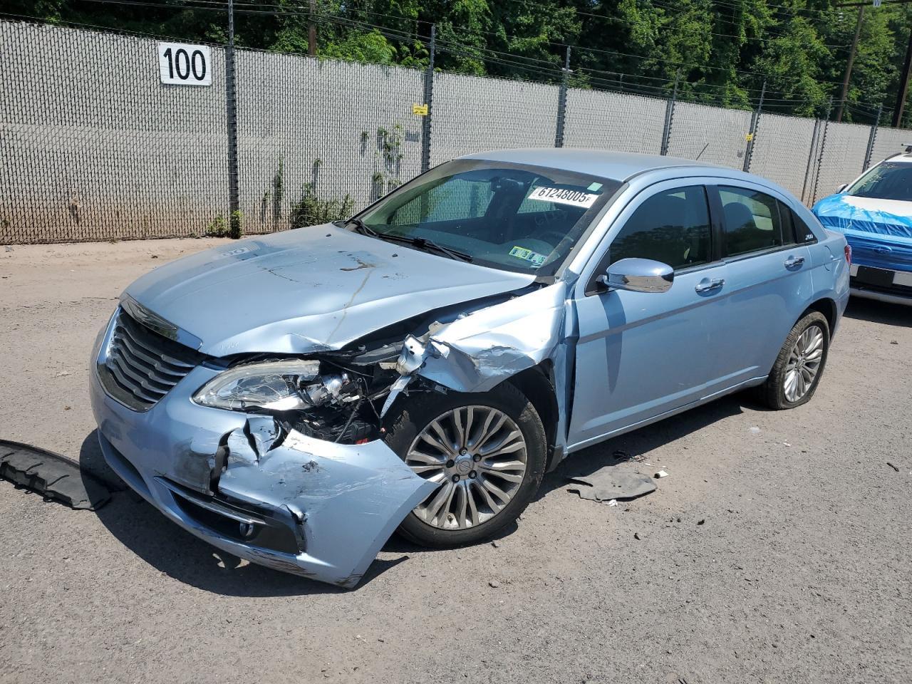 2012 Chrysler 200 Limited