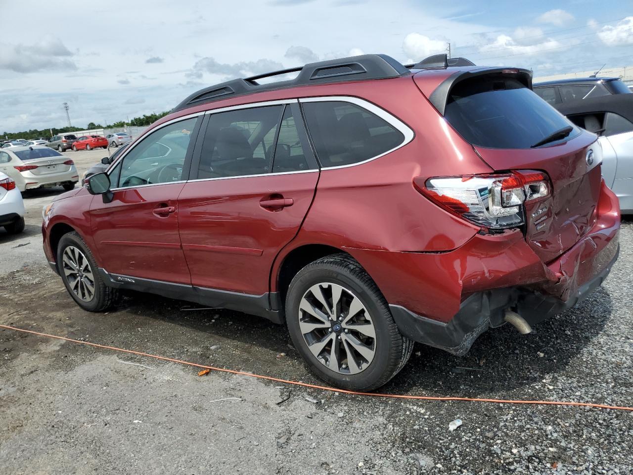 2017 Subaru Outback 3.6R Limited - Image 2