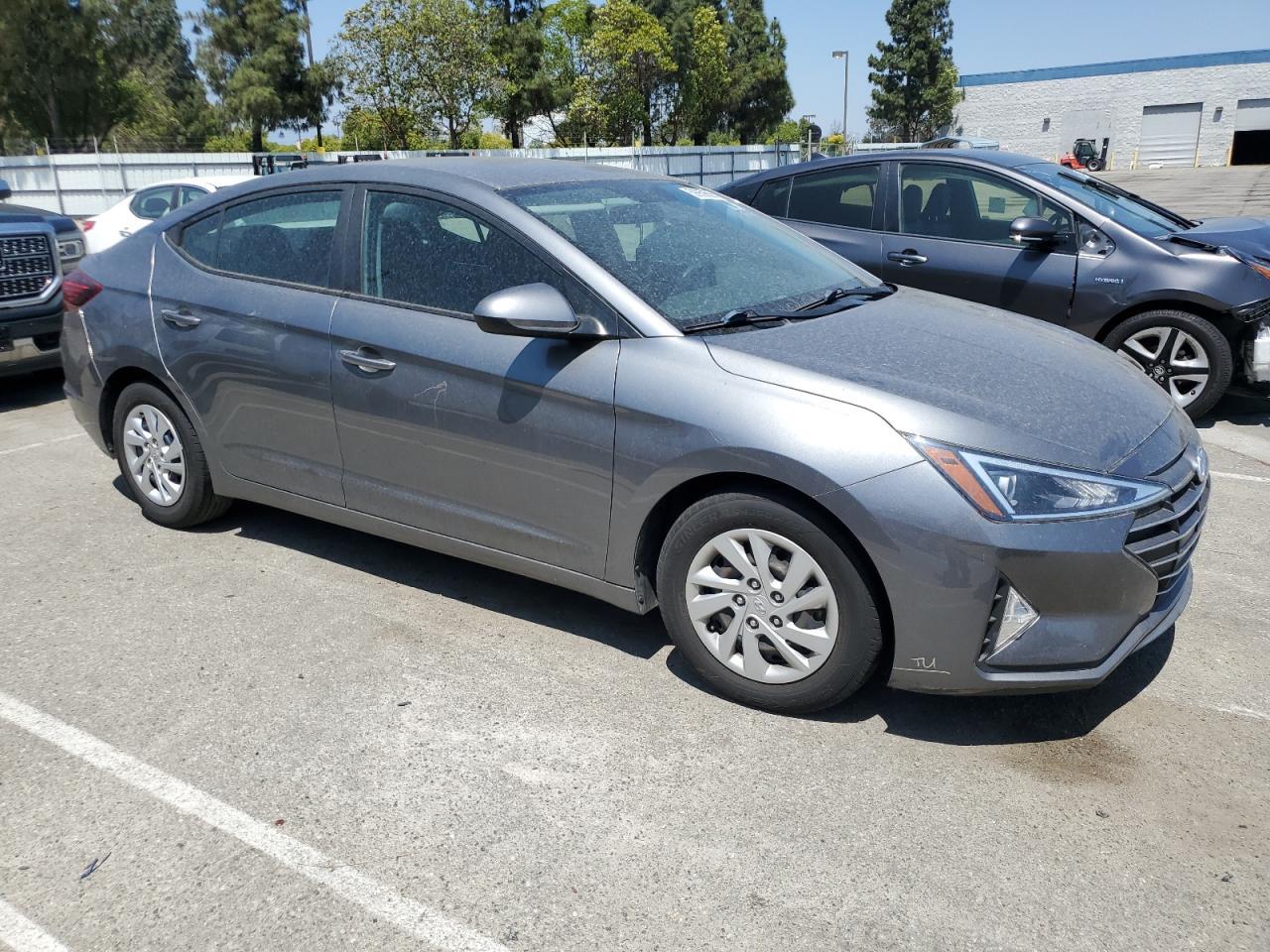 2019 Hyundai Elantra Se - Фото 4