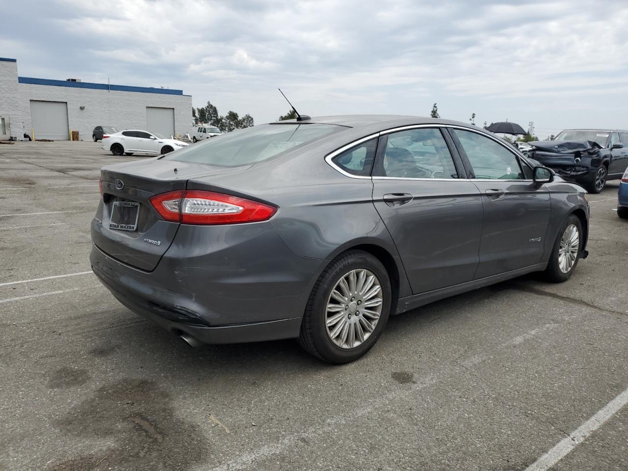 2013 Ford Fusion Se Hybrid - Фото 3