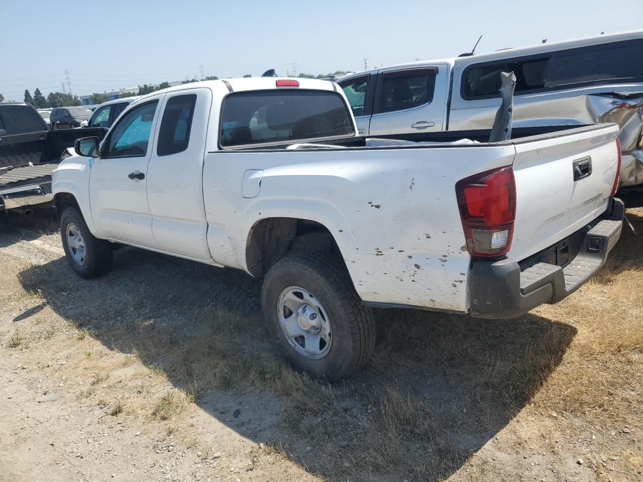 2023 Toyota Tacoma Access Cab - Image 2