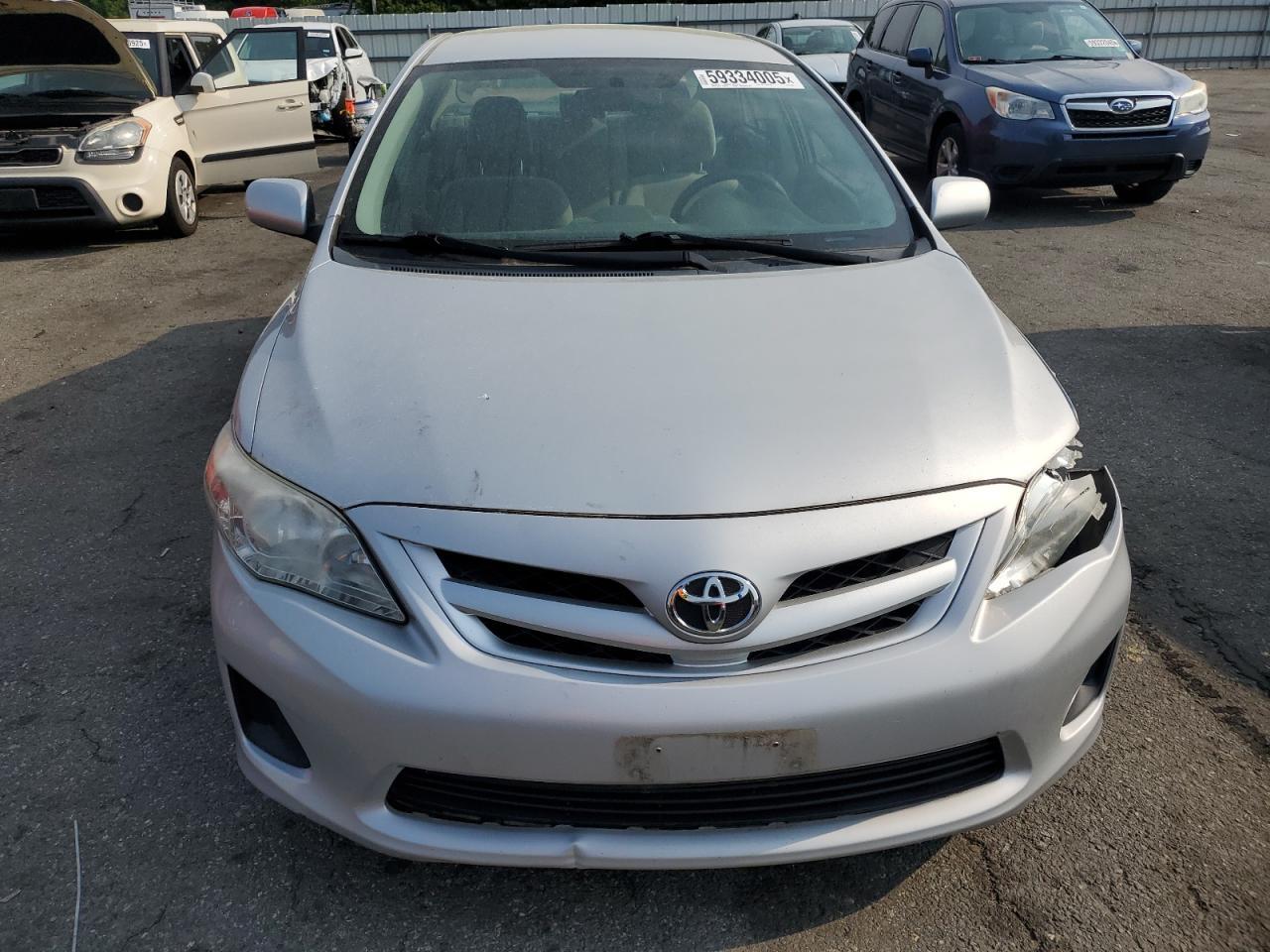 2012 Toyota Corolla Base - Фото 5