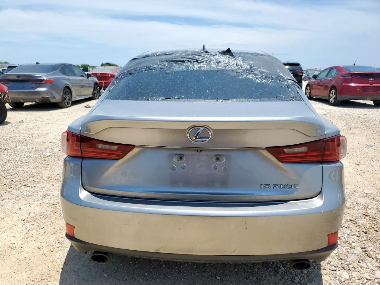 2016 Lexus Is 200T - Фото 6