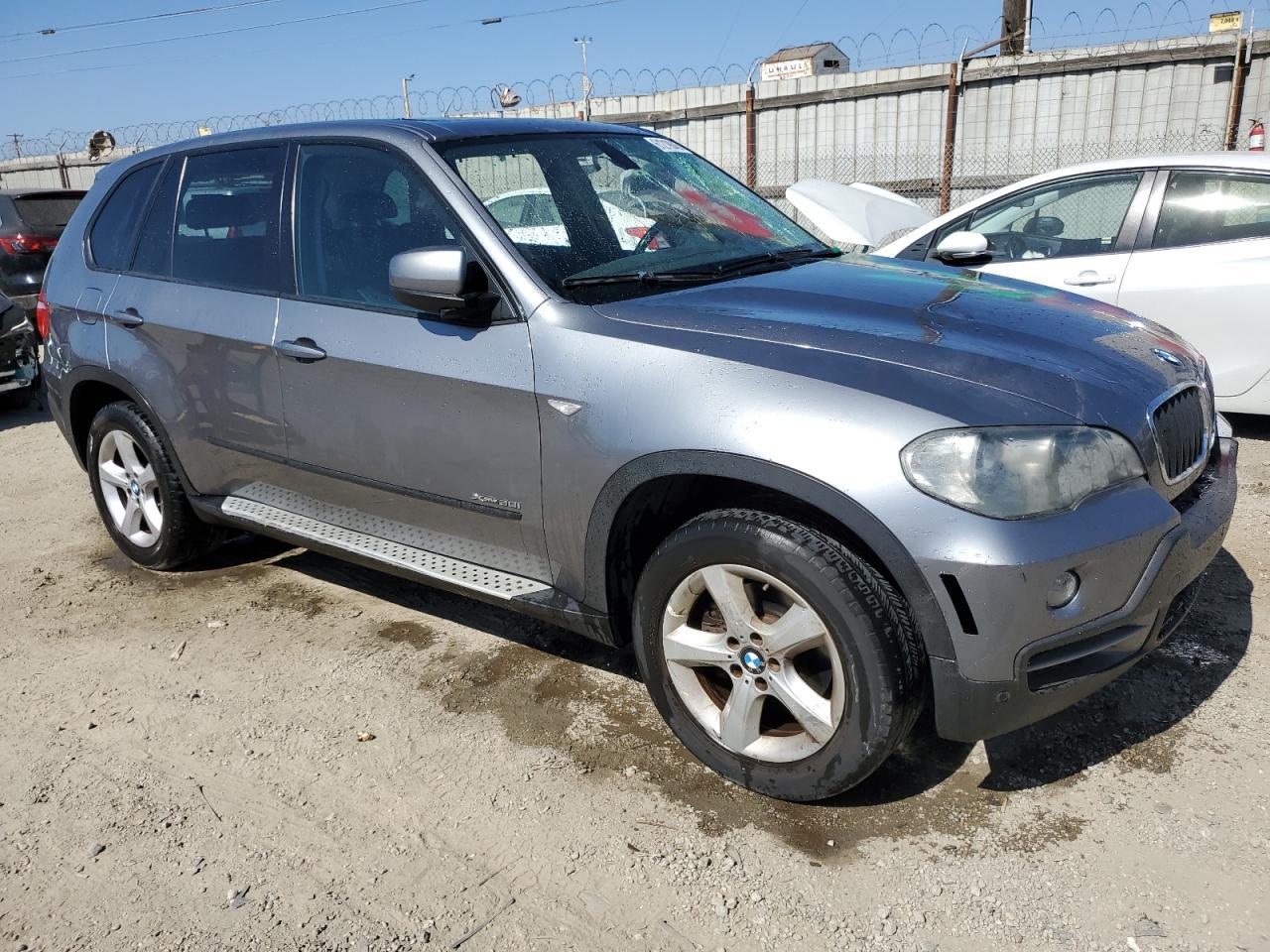 2010 BMW X5 xDrive30I - Фото 4