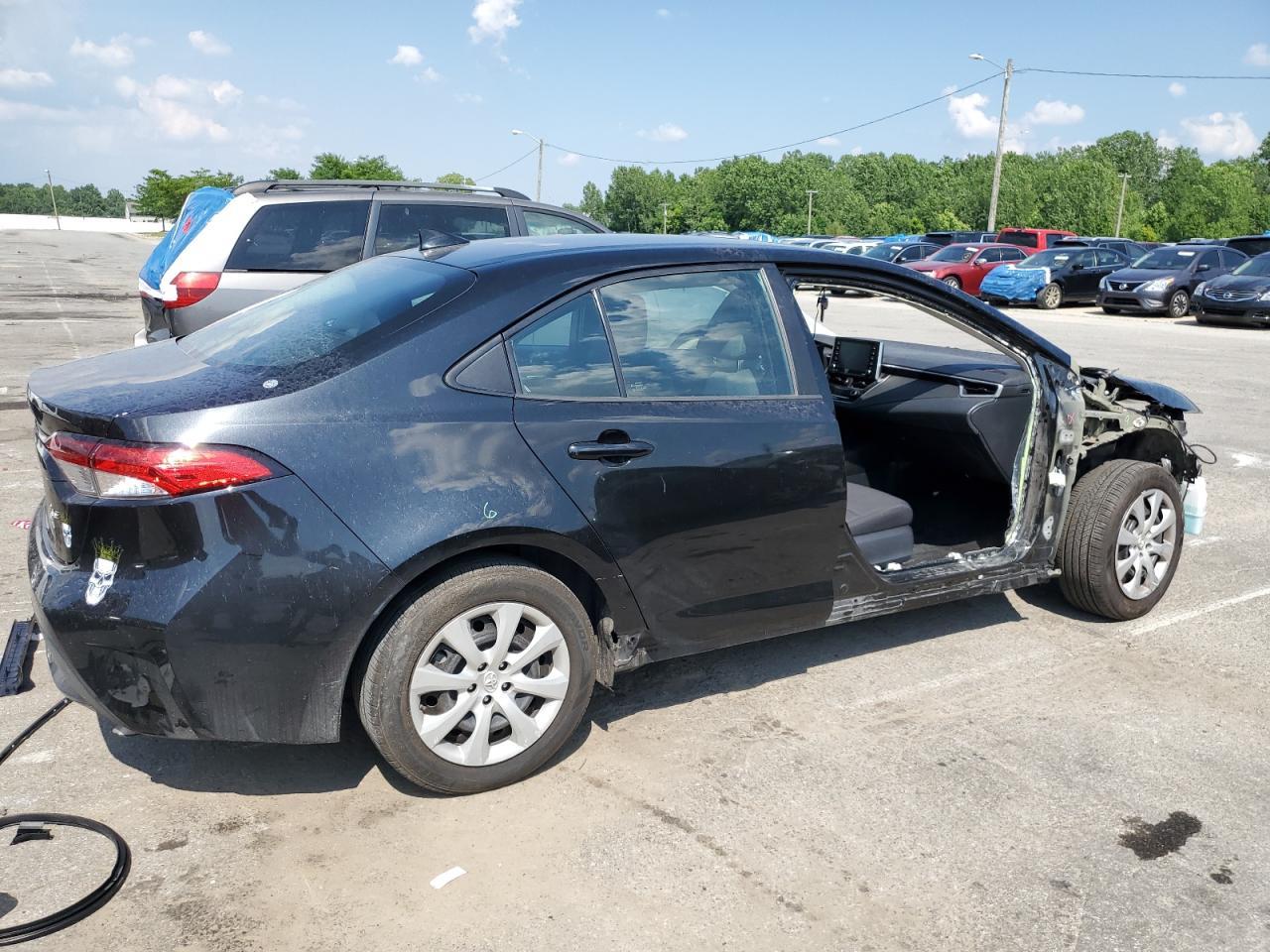 2021 Toyota Corolla Le - Image 3