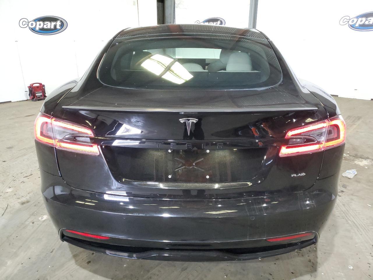 2021 Tesla Model S - Фото 6