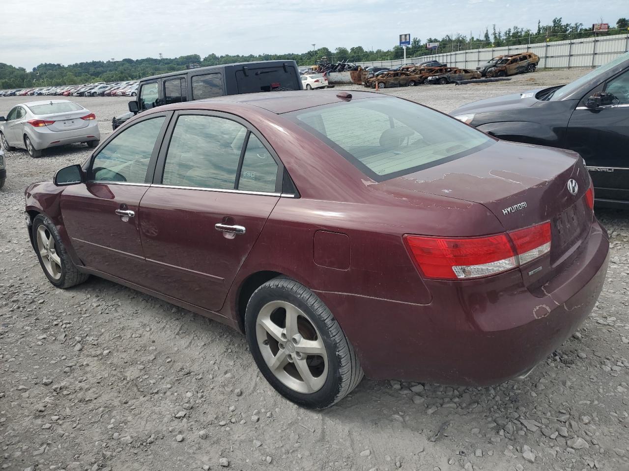 2007 Hyundai Sonata Se - Image 2