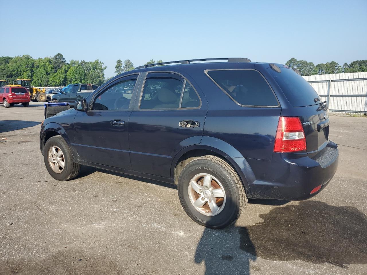2009 Kia Sorento Lx - Image 2