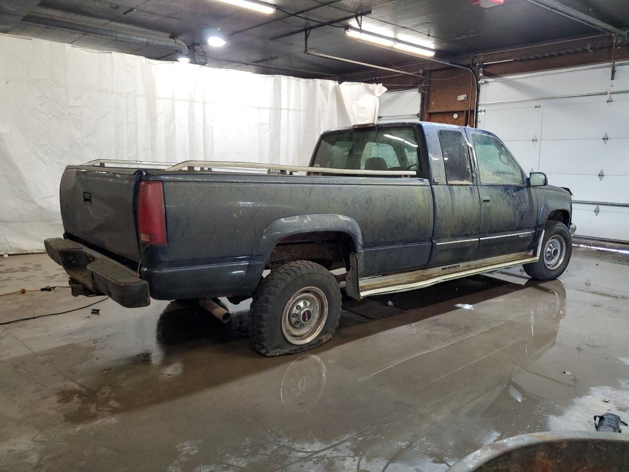 1995 GMC Sierra K2500 - Фото 3