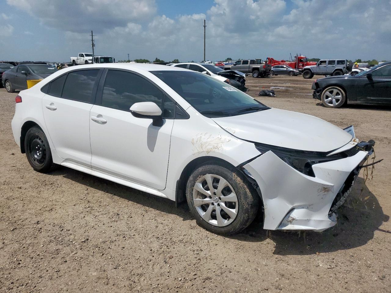 2025 Toyota Corolla Le - Фото 4
